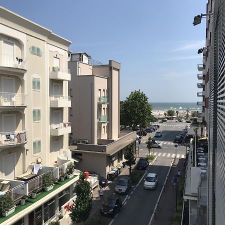 Hotel Losanna Rimini Exterior foto